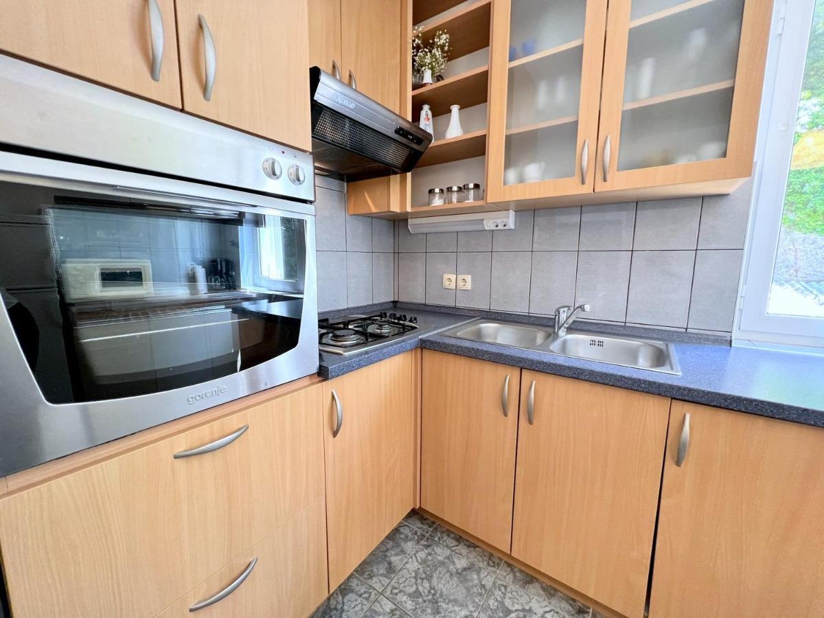 ראב Rab City Apartment Greeny מראה חיצוני תמונה