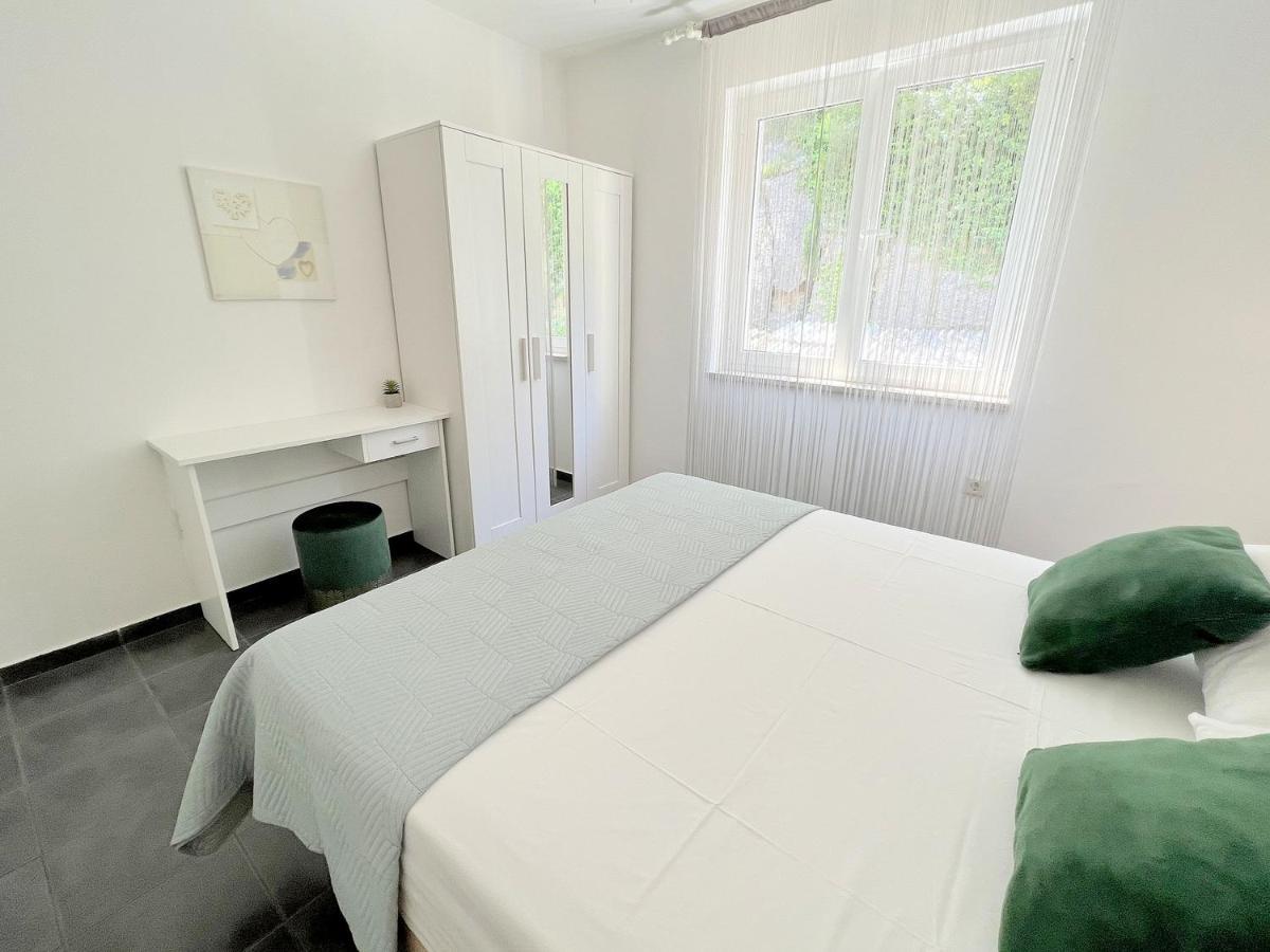ראב Rab City Apartment Greeny מראה חיצוני תמונה