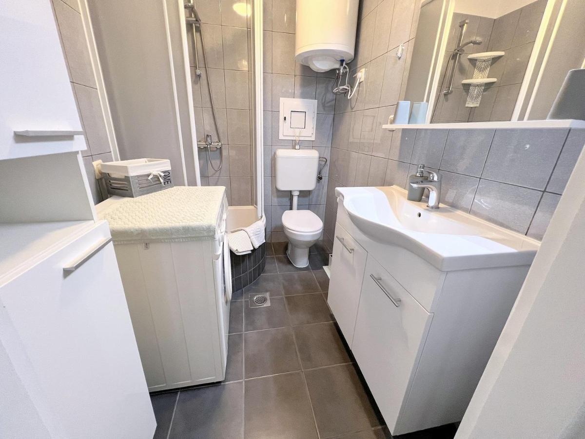 ראב Rab City Apartment Greeny מראה חיצוני תמונה