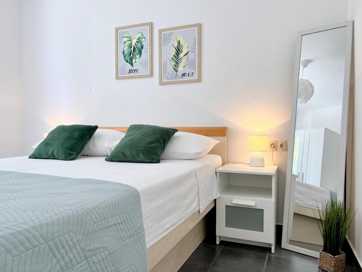 ראב Rab City Apartment Greeny מראה חיצוני תמונה