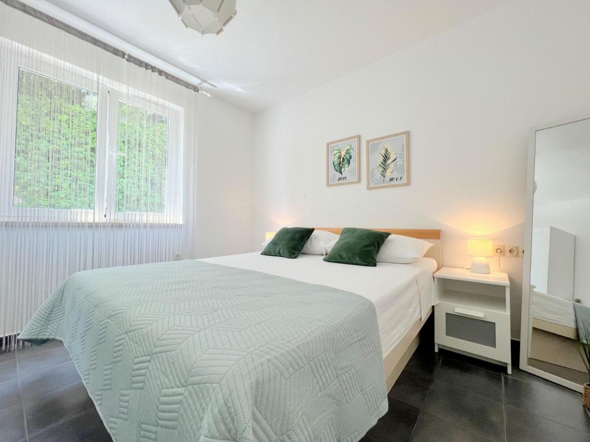ראב Rab City Apartment Greeny מראה חיצוני תמונה